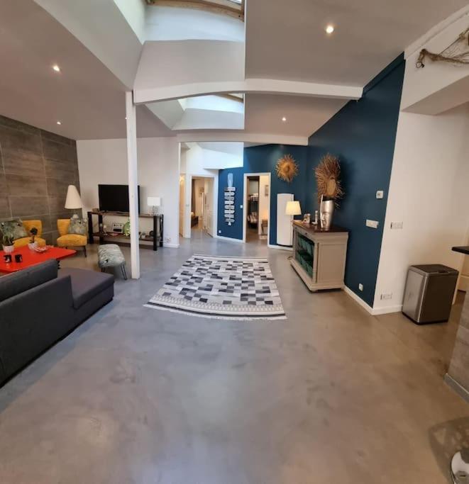 Dinard : Loft De 175 M² - A 150 M De La Plage Exterior photo